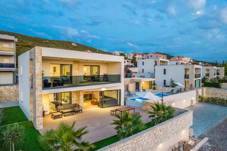 Villa Danijela, Cissa & Leonie — hébergement à Novalja, Zrce Beach