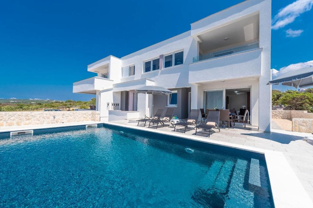 Villa Adria — hébergement à Novalja, Zrce Beach