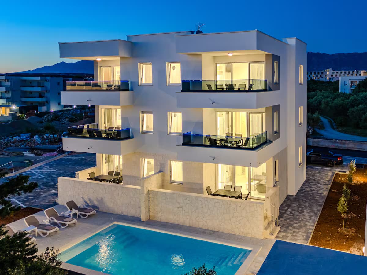 Marimela — hébergement à Novalja, Zrce Beach